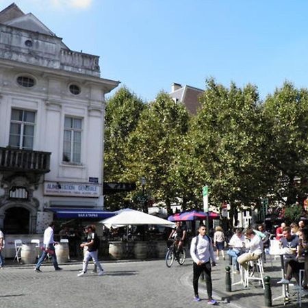 Spacious Duplex In Brussels Historical Center Dış mekan fotoğraf